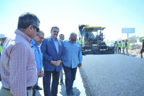 وزير النقل يؤكد إغلاق الطريق فى اتجاه الساحل الشمالى أمام المرور -اليوم السابع -6 -2015
