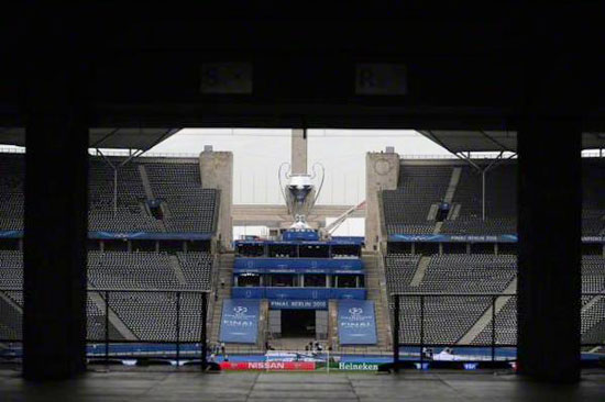 مجسم كأس دورى أبطال أوروبا -اليوم السابع -6 -2015