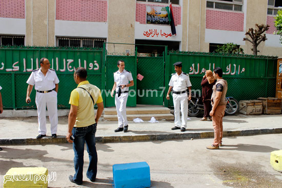 	تأمين الشرطة أمام المدارس واللجان  -اليوم السابع -6 -2015