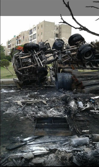 أهالى القطامية يحرقون المقطورة بعد مصرع 3 أشخاص -اليوم السابع -6 -2015