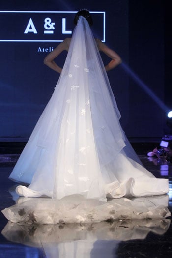 	طرحة العروس قطعة مهمة ويجب أن تتماشى مع الفستان  -اليوم السابع -6 -2015