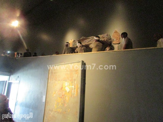 التابوت داخل أروقة المتحف  -اليوم السابع -6 -2015