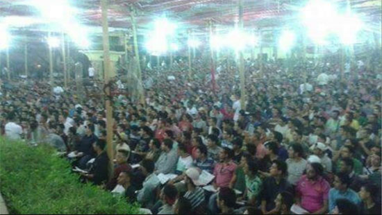 صورة تجمع آلاف الطلبة فى حصة درس خصوصى  -اليوم السابع -6 -2015