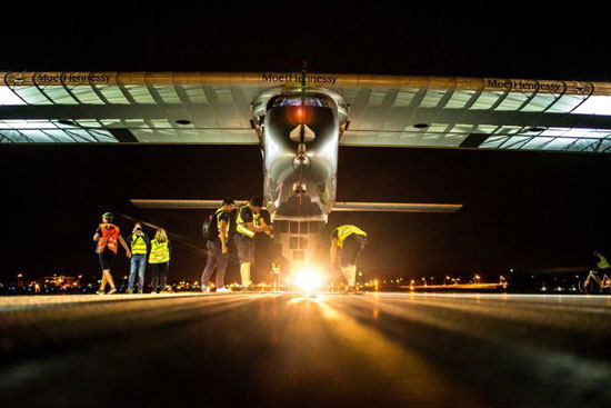 طائرة Solar Impulse 2 (2)