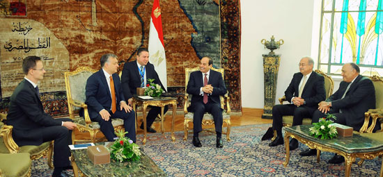  الرئيس السيسي ورئيس وزراء المجر  (4)