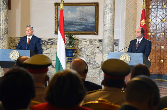  الرئيس السيسي ورئيس وزراء المجر  (6)