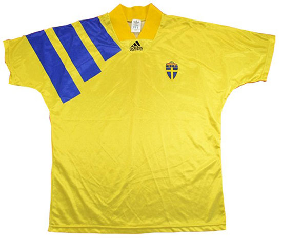 7-قميص-منتخب-السويد