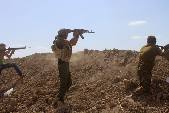 القوات العراقية تواجه مقاومة عنيفة فى معركة الفلوجة (6)