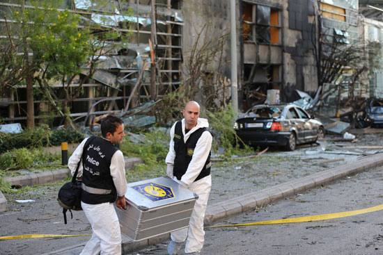 انفجار بنك لبنان المجر (5)