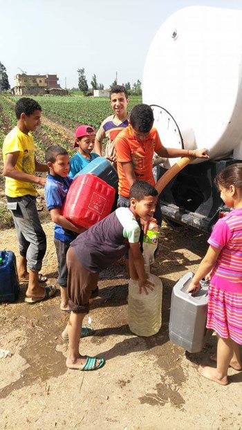 استمرار أزمة انقطاع مياه الشرب بعدة قرى بمراكز البحيرة (1)