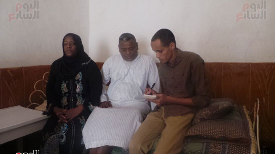 السيدة النوبية مروة محمد عبد الله فقدت بصرها وسمعها بسبب جراحة فاشلة (5)