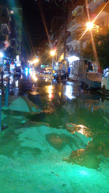 مياه-الصرف-الصحى-تغرق-شارع-الدقهلية-فى-الاسماعيلية--(2)