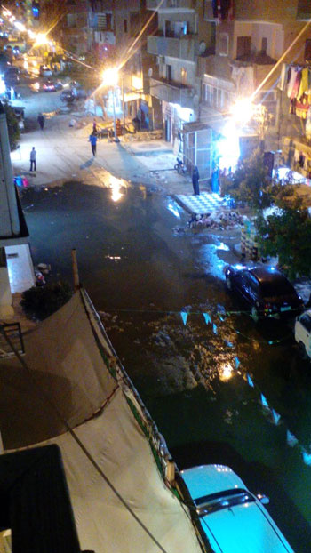 مياه-الصرف-الصحى-تغرق-شارع-الدقهلية-فى-الاسماعيلية--(7)