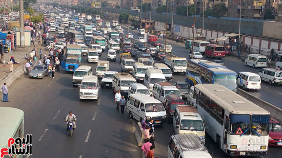 شوارع القليوبية تشهد فوضى مرورية بسبب غياب رجال المرور (5)
