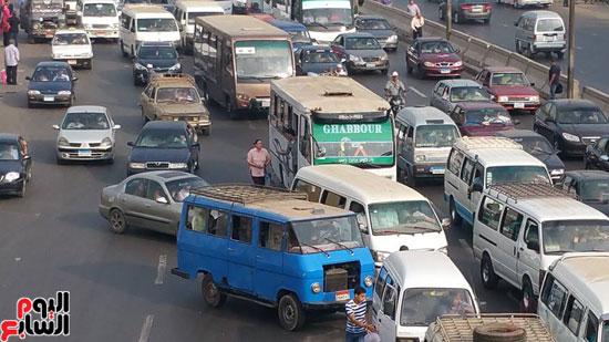 شوارع القليوبية تشهد فوضى مرورية بسبب غياب رجال المرور (6)