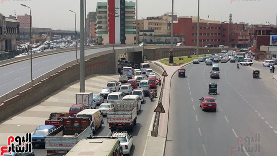 شوارع القليوبية تشهد فوضى مرورية بسبب غياب رجال المرور (9)