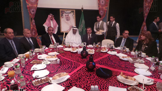 مائدة إفطار القنصلية السعودية بالإسكندرية (7)