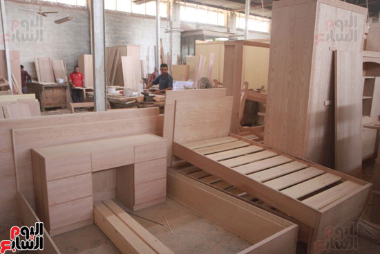 مشتل ومصنع أخشاب ومستشفى ضمن مشروعات الهيئة الإنجيلية بالمنيا (8)