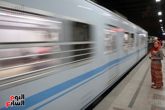 وزير النقل يشهد تدشين القطار المكيف الجديد رقم 16 بالخط الأول للمترو (5)
