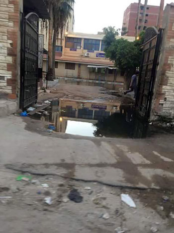 صحافة المواطن، صور وابعت، برك، مياه المجارى، مدخل طوارئ، مستشفى ابو قير العام، الاسكندرية  (5)