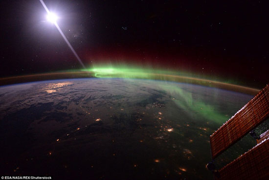 أهم صور التقطها تيم بيك من الفضاء (7)