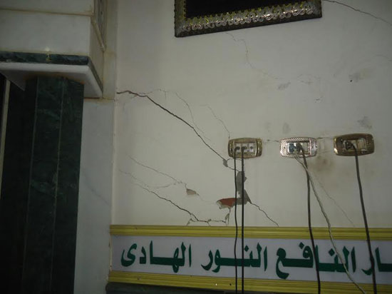 صحافة-المواطن-بالصور--شروخ-فى-جدران-مسجد-بالوراق-يهدد-حياة-المصلين‎--(1)