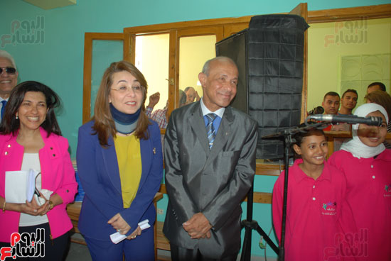 افتتاح أعمال تطوير مدرسة أم المؤمنين الإعدادية للبنات بالسيدة زينب (7)