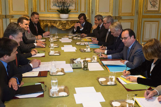 هولاند يجتمع مع الرئيس الأوكرانى فى باريس (1)