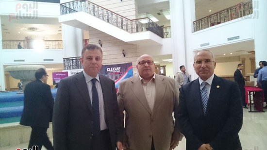 انطلاق فعاليات المؤتمر السنوى لقسم التخدير بجامعة عين شمس (1)