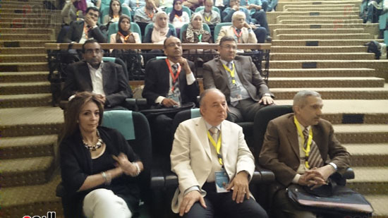 انطلاق فعاليات المؤتمر السنوى لقسم التخدير بجامعة عين شمس (6)