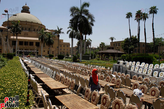 جابر نصار يتفقد الاستعدادات الأخيرة لحفل سحور جامعه القاهرة (8)