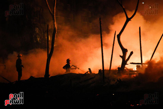 حريق  مدينة السينما بشارع الهرم (6)