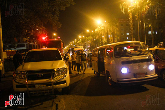 شلل مرورى فى شارع الهرم بسبب حريق مدينة السينما (6)