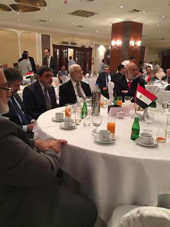 الإخوان تنظم إفطارا فى تركيا بحضور محمود حسين وأيمن نور (4)