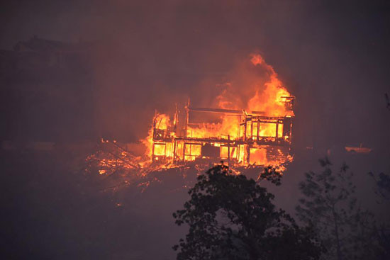 حريق كاليفورنيا (4)