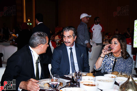 وزير الرياضة وحسين فهمى والمعلم يحضرون حفل إفطار الأولمبياد الخاص  (10)
