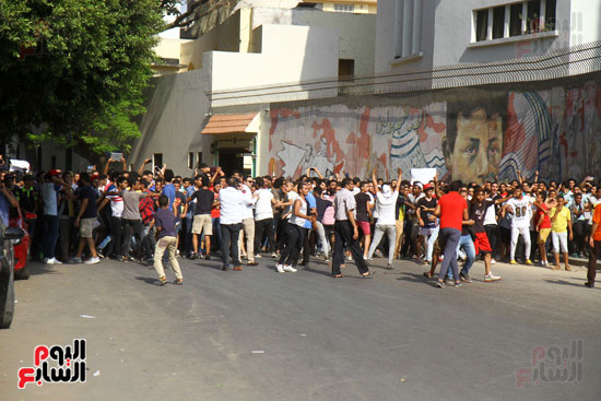 اشتباكات بين الأمن وطلاب الثانوية العامة فى شارع محمد محمود (7)