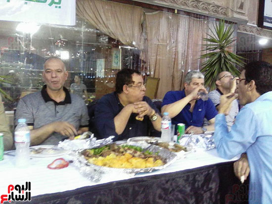 أبوريدة وشوبير يحضران حفل إفطار الشامى ببلدية المحلة (7)