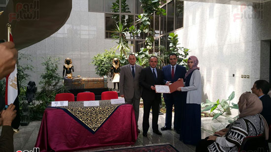 تكريم الطلاب المصريين فى الإمارات (3)