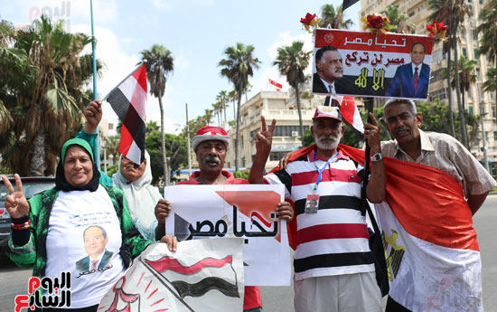 مظاهرات القائد ابراهيم احتفالات بذكرى 30 يونيو (2)