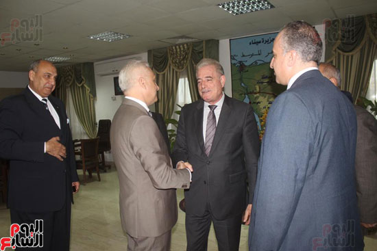 محافظ جنوب سيناء وسفير بيلا روسيا (1)