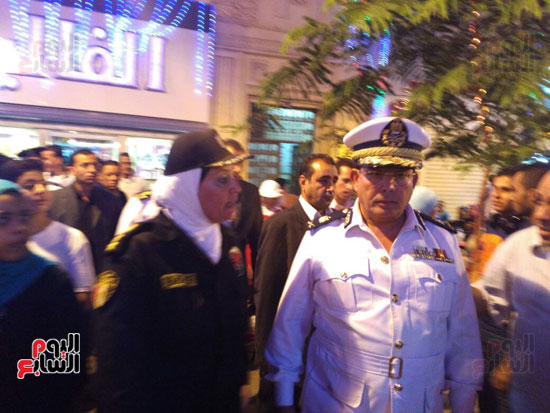 حكمدار العاصمة يتفقد الحالة الأمنية احتفال المواطنين بـ30 يونيو (2)
