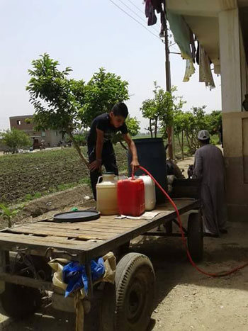 قلة مياه الشرب فى قرية البكوات (2)