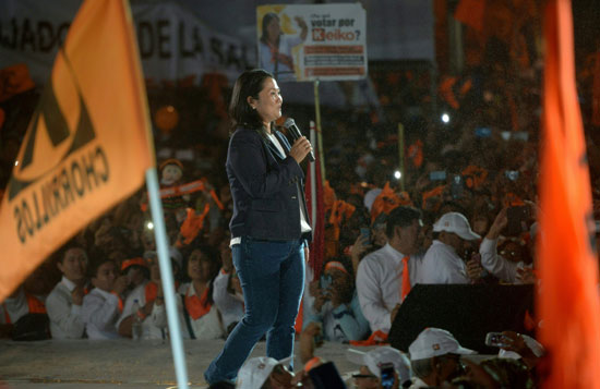 تأييد-شعبى-لابنة-ألبرتو-فوجيمورى-الرئيس-السابق-لبيرو-فى-انتخابات-الرئاسة-(3)