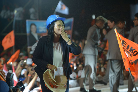 تأييد-شعبى-لابنة-ألبرتو-فوجيمورى-الرئيس-السابق-لبيرو-فى-انتخابات-الرئاسة-(9)