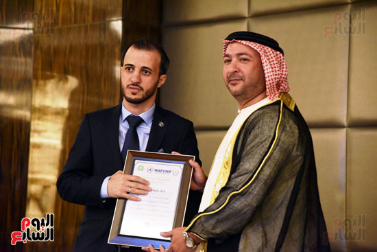 المؤسسة العربية للتنمية تكرم وزير الشباب والرياضة ضمن أقوى 20 شخصية (8)