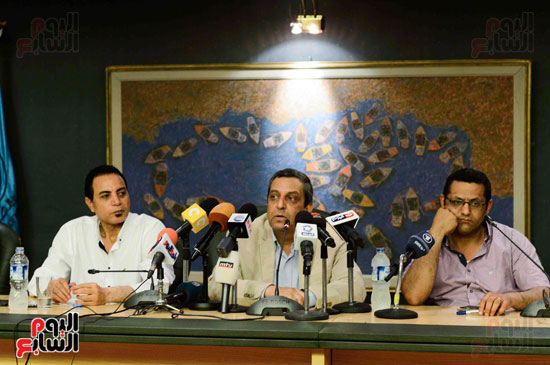 يحيى قلاش  جمال عبد الرحيم خالد البلشى مؤتمر نقابة الصحفيين  (4)