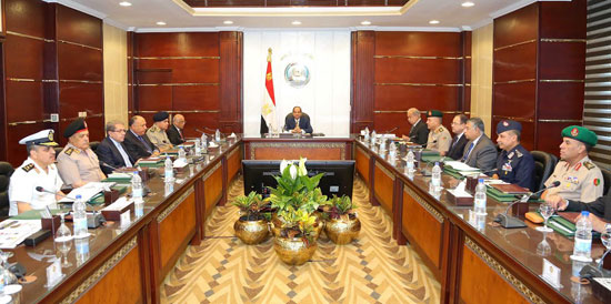 اجتماع الرئيس السيسي بمجلس الدفاع الوطنى (1)