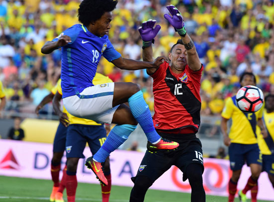 البرازيل تبدأ مشوار كوبا أمريكا بتعادل باهت أمام الإكوادور (17)