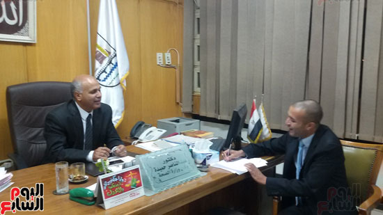 الدكتور عبد الناصر حميدة وكيل وزارة الصحة فى بنى سويف (3)